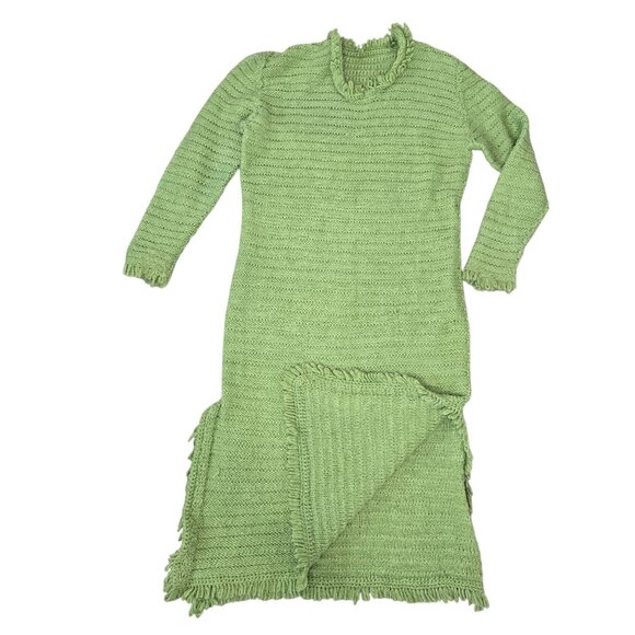 Hand-Knitted Green Fringe Long Dress With Ruffled Collar & Cuffs - Picture 5 of 7